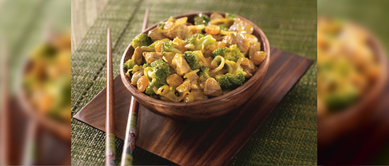 Curry di maiale, con cocco e verdure
