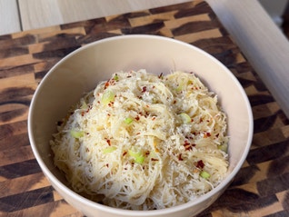 Vermicelli di riso “alla carbonara asiatica”